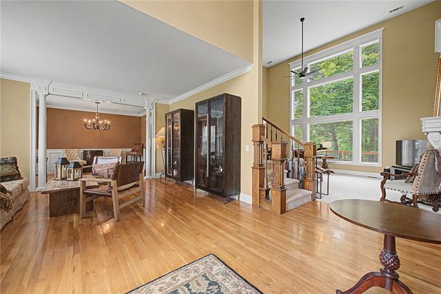 219 Ridgefield Street, Bentonville, AR 72712