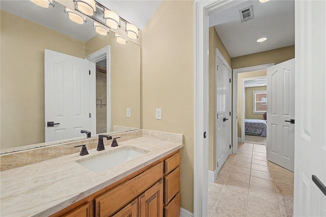 219 Ridgefield Street, Bentonville, AR 72712
