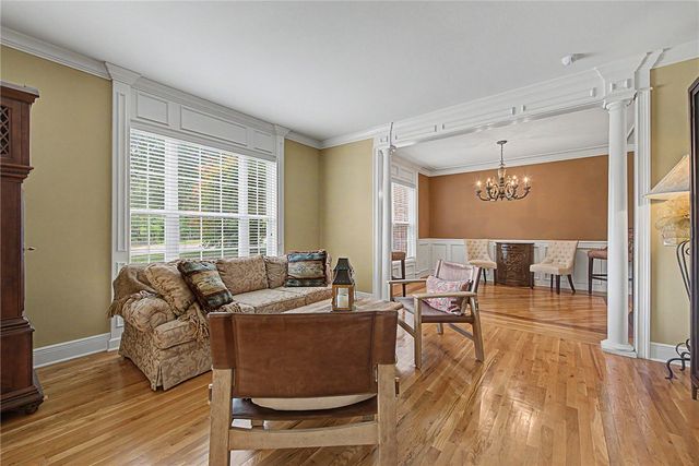 219 Ridgefield Street, Bentonville, AR 72712