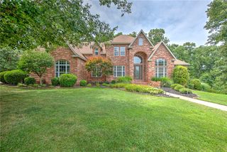 219 Ridgefield Street, Bentonville, AR 72712