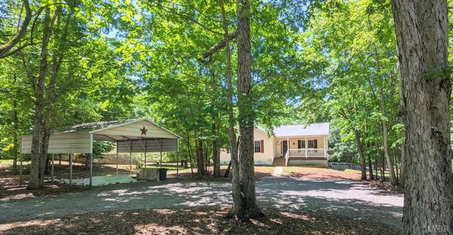 3959 Diamond Hill Road, Moneta, VA 24121