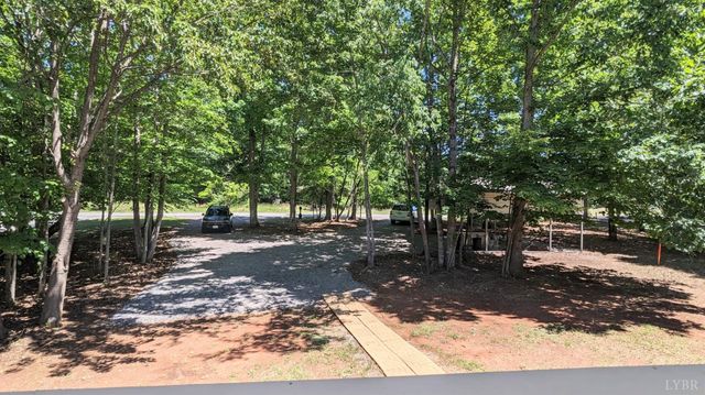 3959 Diamond Hill Road, Moneta, VA 24121