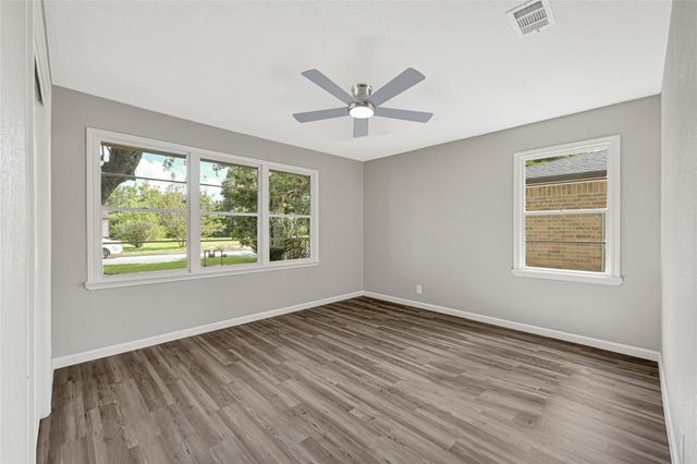 6113 Diamond Court, Texas City, TX 77591
