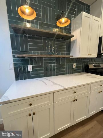 5712 CEDAR AVE, Philadelphia, PA 19143