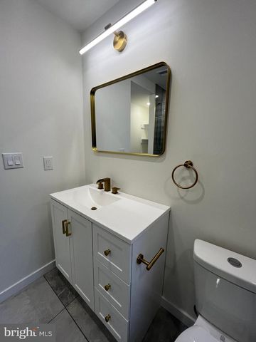 5712 CEDAR AVE, Philadelphia, PA 19143