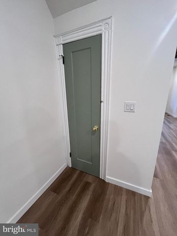 5712 CEDAR AVE, Philadelphia, PA 19143