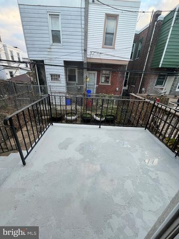 5712 CEDAR AVE, Philadelphia, PA 19143