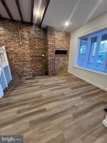 5712 CEDAR AVE, Philadelphia, PA 19143