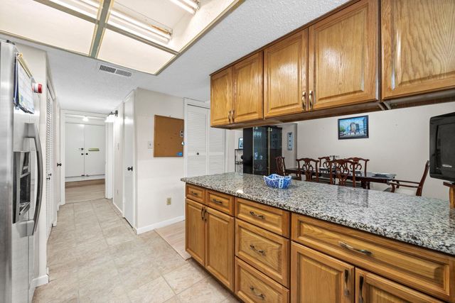 10831 Sandpiper Drive 188, Houston, TX 77096