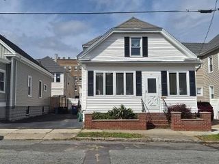51 Central Avenue, New Bedford, MA 02745