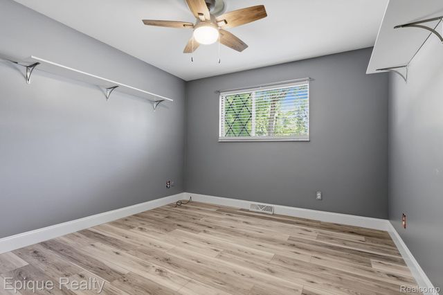 2549 Riverwood Drive, Port Huron, MI 48060