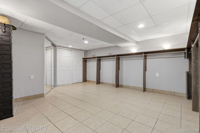 2549 Riverwood Drive, Port Huron, MI 48060
