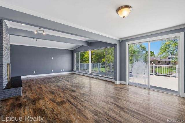 2549 Riverwood Drive, Port Huron, MI 48060