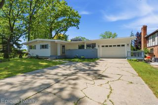 2549 Riverwood Drive, Port Huron, MI 48060