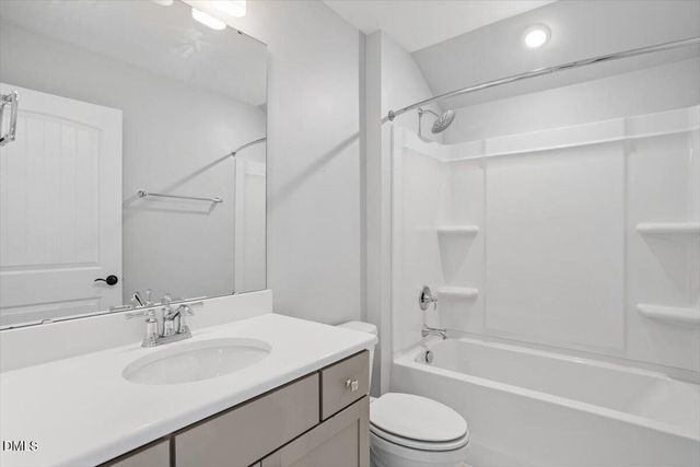 494 Duggins Point, Apex, NC 27523