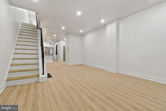 5214 W JEFFERSON ST, Philadelphia, PA 19131