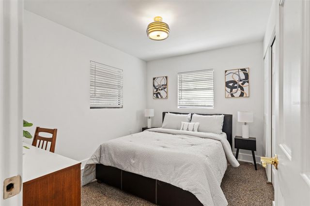 308 E HOLLYWOOD STREET, Tampa, FL 33604