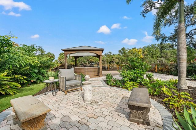 308 E HOLLYWOOD STREET, Tampa, FL 33604