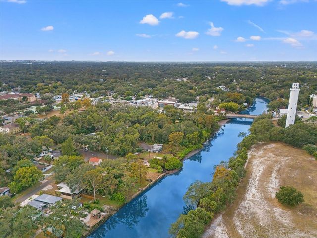 308 E HOLLYWOOD STREET, Tampa, FL 33604