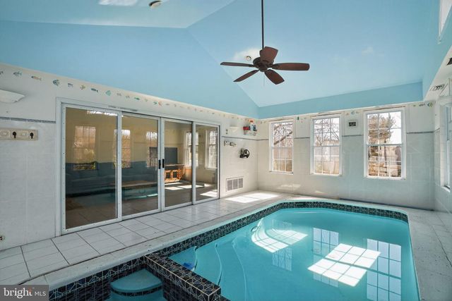 129 FREEDOM VALLEY CIR, Coatesville, PA 19320