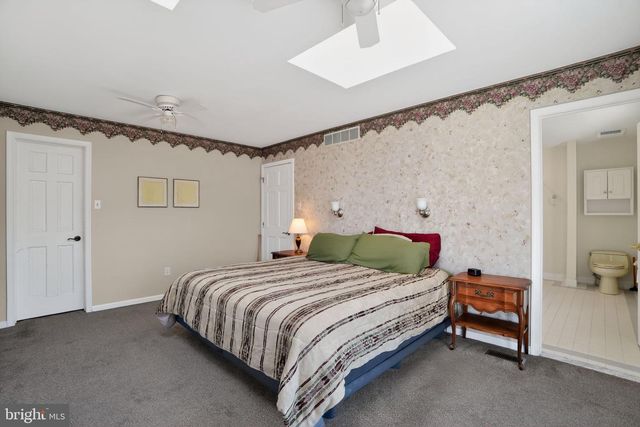 129 FREEDOM VALLEY CIR, Coatesville, PA 19320