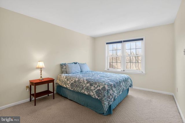 129 FREEDOM VALLEY CIR, Coatesville, PA 19320