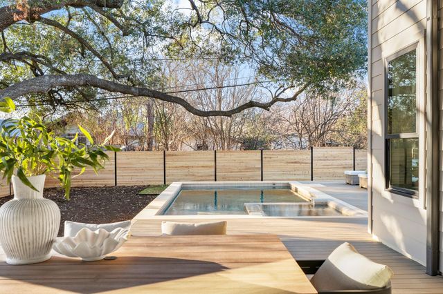 7706 Rutgers Ave, Austin, TX 78757