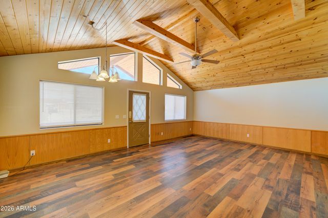 10261 E La Palma Avenue, Gold Canyon, AZ 85118