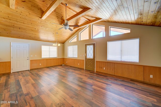 10261 E La Palma Avenue, Gold Canyon, AZ 85118