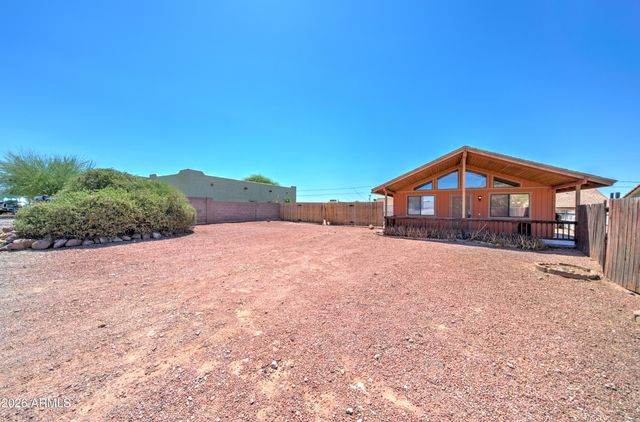 10261 E La Palma Avenue, Gold Canyon, AZ 85118