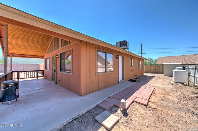 10261 E La Palma Avenue, Gold Canyon, AZ 85118