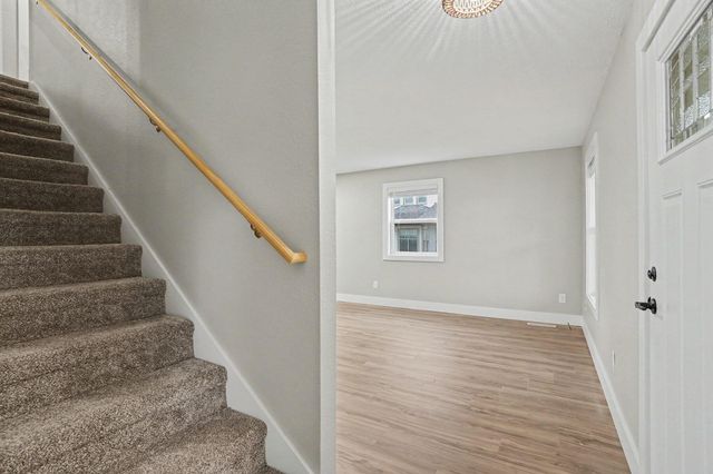 2123 Lakeshore Drive, Muskegon City, MI 49441