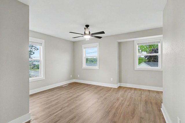 2123 Lakeshore Drive, Muskegon City, MI 49441