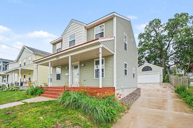 2123 Lakeshore Drive, Muskegon City, MI 49441