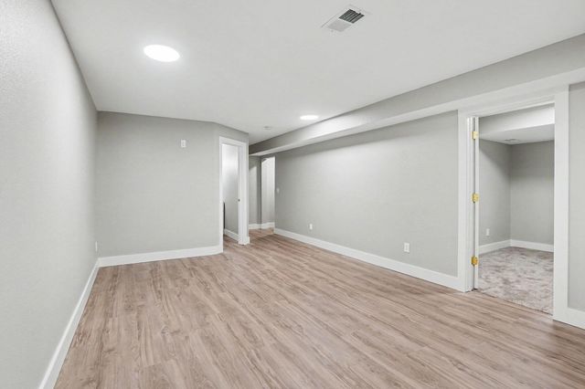 2123 Lakeshore Drive, Muskegon City, MI 49441