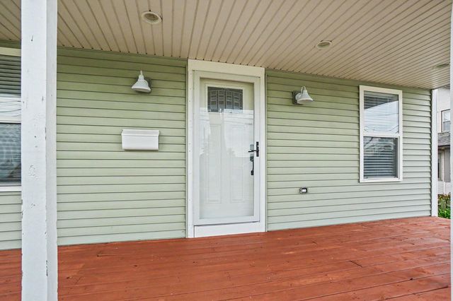 2123 Lakeshore Drive, Muskegon City, MI 49441