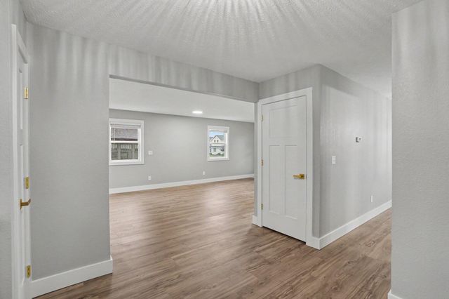 2123 Lakeshore Drive, Muskegon City, MI 49441