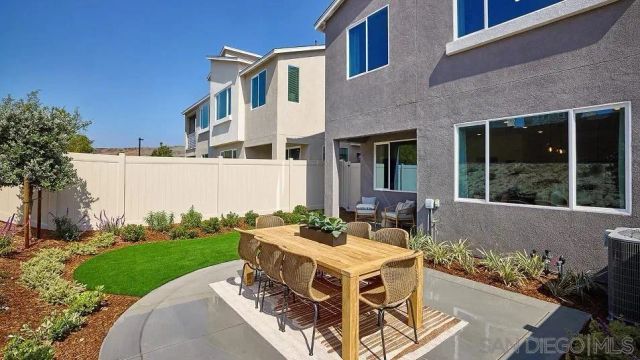 1057 Spike Street 1, Chula Vista, CA 91911