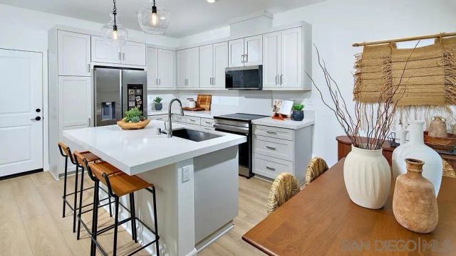 1057 Spike Street 1, Chula Vista, CA 91911