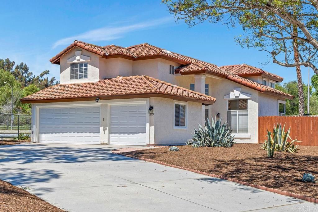 2257 Brookwood Court, Escondido, CA 92026