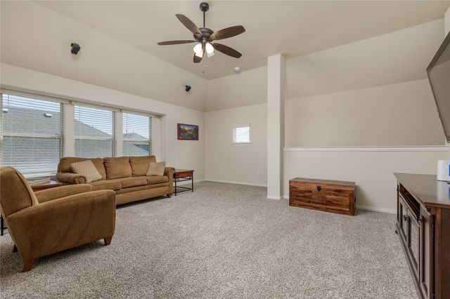 313 Sweetleaf Drive, Fate, TX 75087