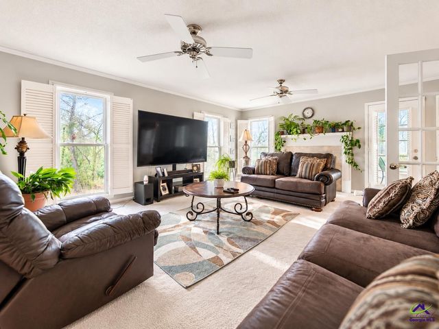 925 Captain Kell Dr, Macon, GA 31210