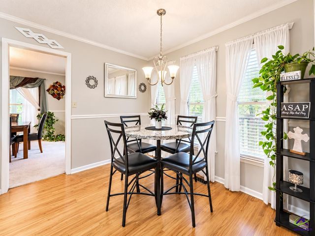 925 Captain Kell Dr, Macon, GA 31210