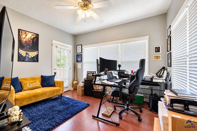 925 Captain Kell Dr, Macon, GA 31210