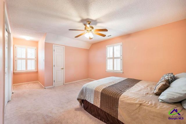 925 Captain Kell Dr, Macon, GA 31210