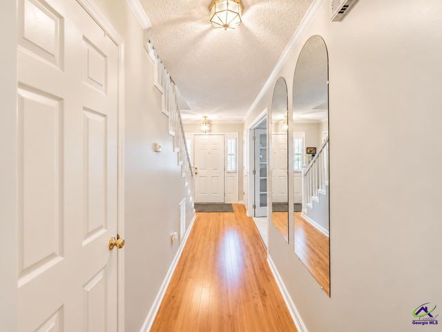 925 Captain Kell Dr, Macon, GA 31210