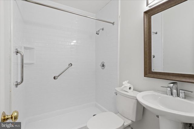2311 W LONGVIEW DR, Woodbridge, VA 22191