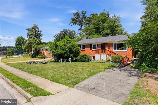 2311 W LONGVIEW DR, Woodbridge, VA 22191