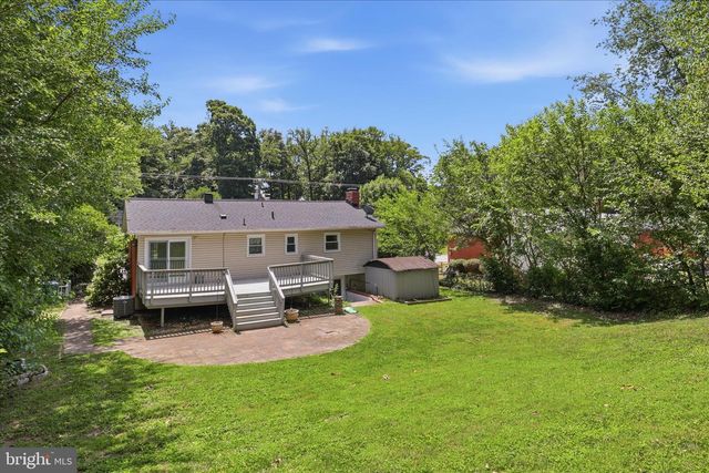 2311 W LONGVIEW DR, Woodbridge, VA 22191
