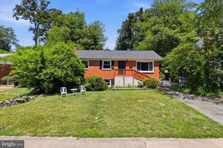 2311 W LONGVIEW DR, Woodbridge, VA 22191